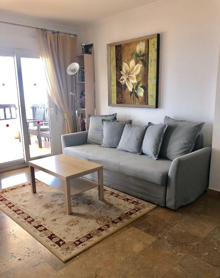 Beachfront Penthouse Apartment With Large Terrace And Breathtaking Sea Views Close To Marbella Spain Sitio de Calahonda Exterior foto